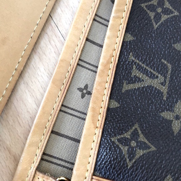 W/ TAG 🌼🌼 DISCONTINUED 🌼🌼 Louis Vuitton Delightful GM - Picture 16 of 16